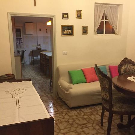 Ferienwohnung La Casa Di Luigi Montevarchi Exterior foto